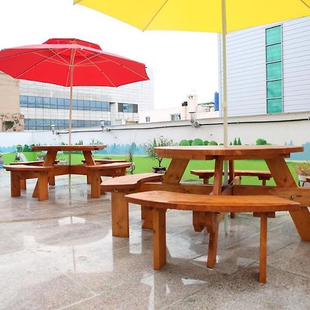 Coco Capsule Guesthouse Busan Esterno foto